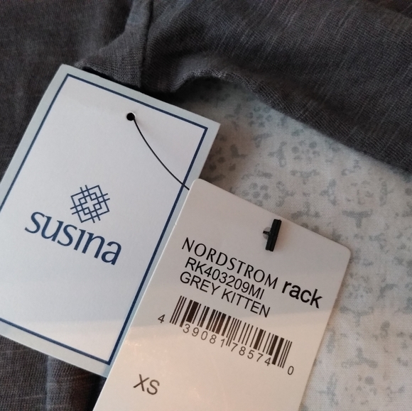 Gray Neutral Long Sleeve Top - Picture 8 of 8